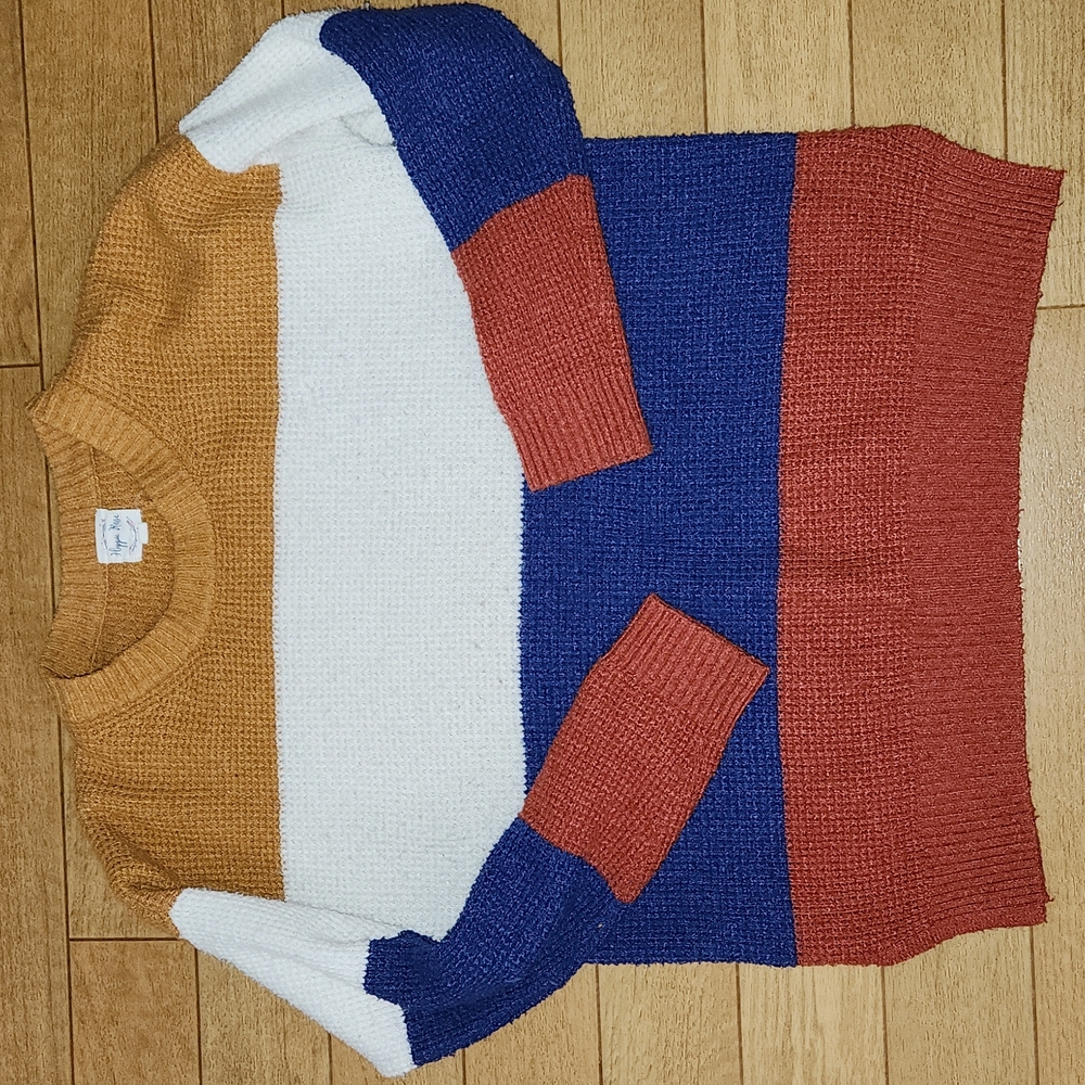 Womens sweater. Brown/blue/red/white